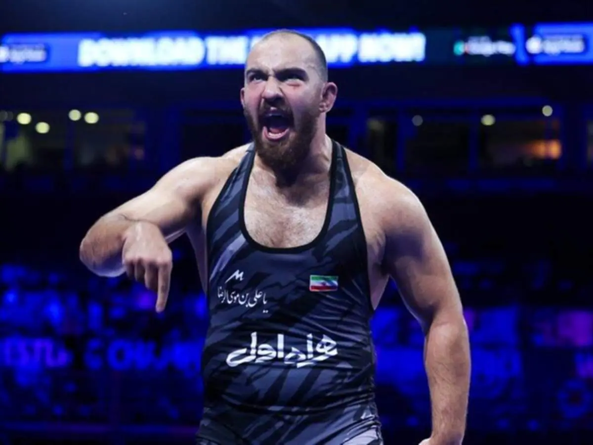 اولین طلای ایران در کشتی قهرمانی جهان به زارع رسید