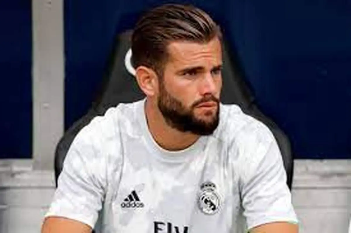 تمدید قرارداد کهکشانی‌ها با مدافع محبوبشان