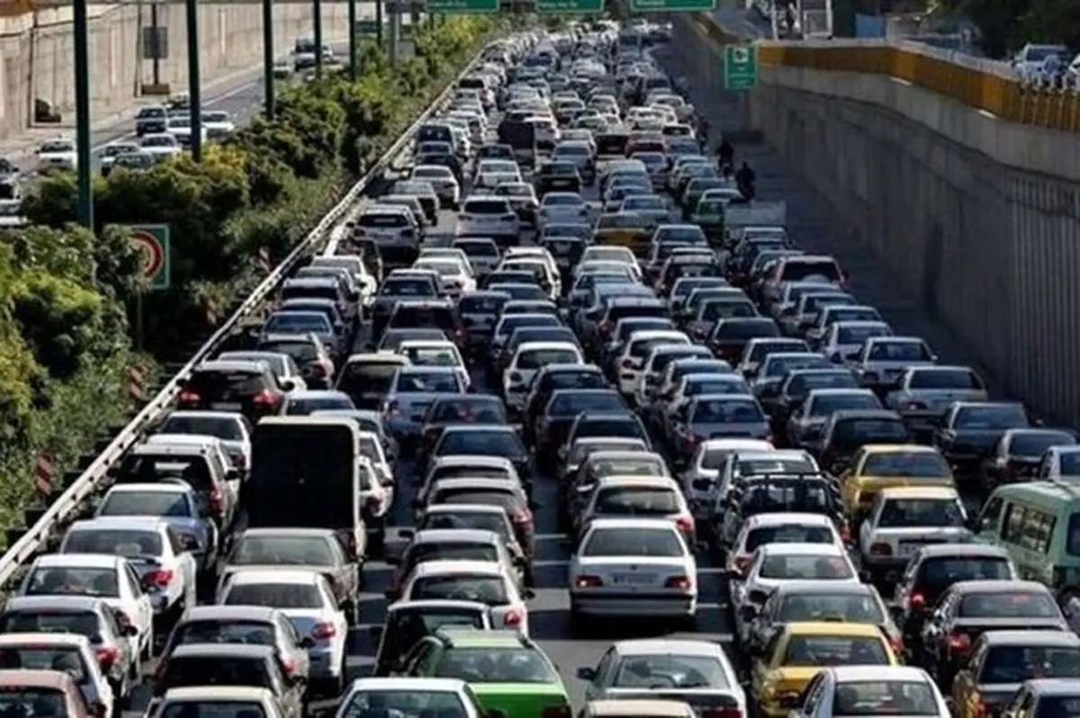 دلیل ترافیک نیمه‌سنگین در این بزرگراه‌های تهران