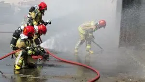 حریق مرگبار در خوابگاه دخترانه مشهد/ آتش‌نشانان جان دانشجویان را نجات دادند