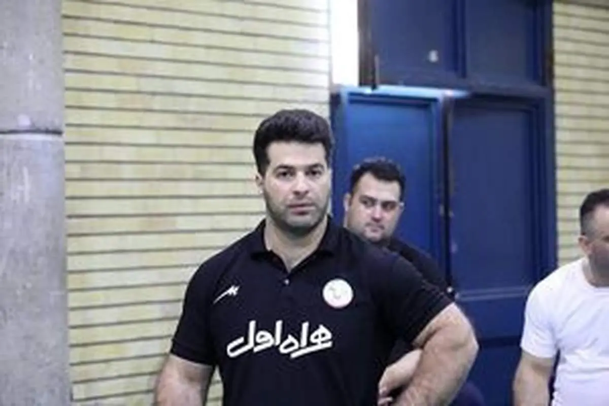 تیم ملی وزنهبرداری بدون سرمربی/ استعفای نواب نصیرشلال رسمی شد