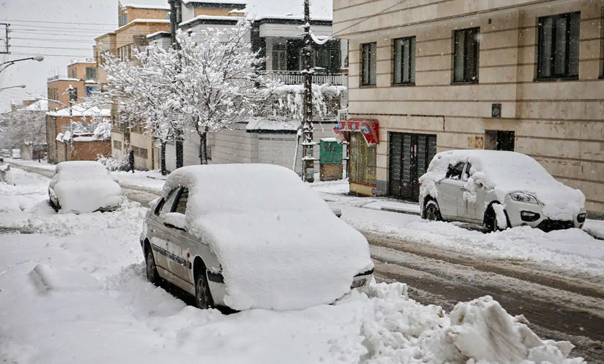 بارش برف شدید و سرما دوشنبه و سه شنبه در این مناطق/ یخبندان و کولاک 