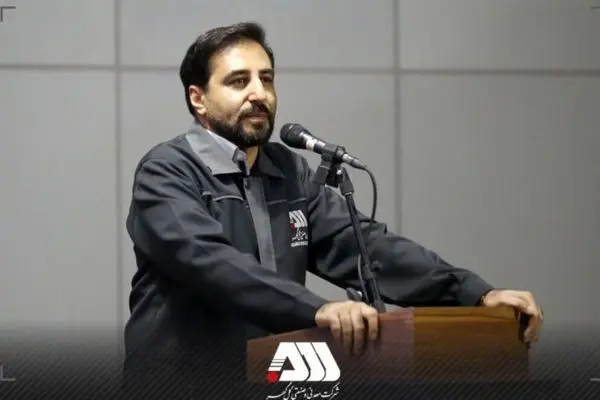 ایمان عتیقی مرد سال فولاد ایران شد

