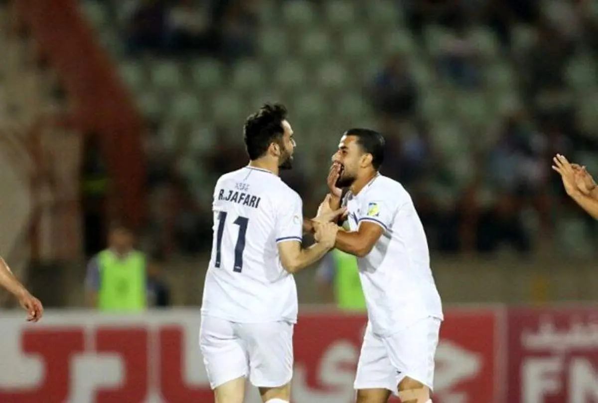 طعنه سنگین کاپیتان ملوان به استقلالیها / عکس