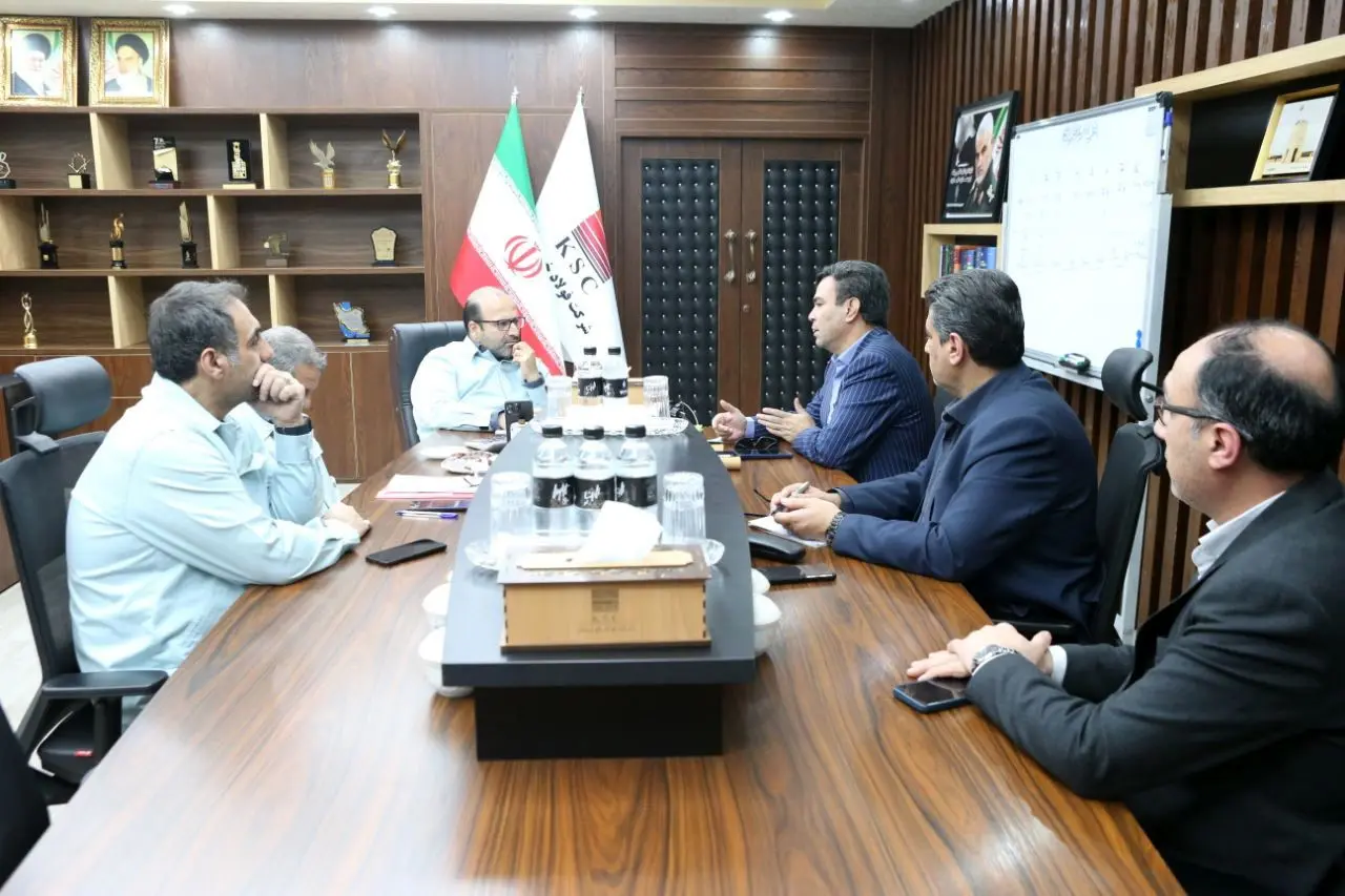  اعلام آمادگی برای کمک به توسعه شرکت فولاد خوزستان