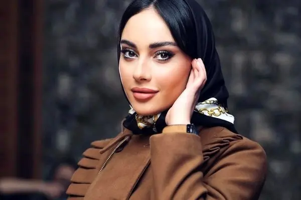 ببینید/ تولد 27 سالگی ترلان پروانه در کمال تواضع 