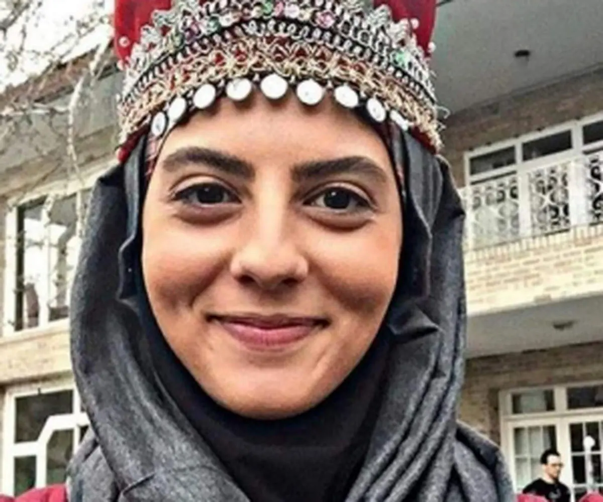 چتری صورتی و استایل زمستانی لئا، دختر مهسا طهماسبی توجهها را جلب کرد