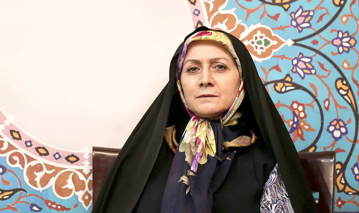 مدیریت شهر تهران سیاسی شده است