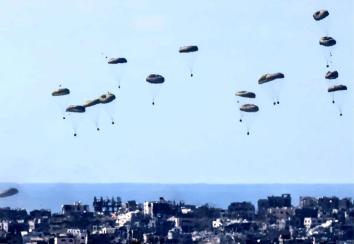 ۱۰ پرتاب هوایی کمک‌های بشردوستانه اردن بر فراز غزه