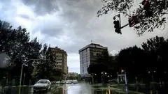 آغاز بارش ها در شمال / دریای شمال و جنوب مواج است