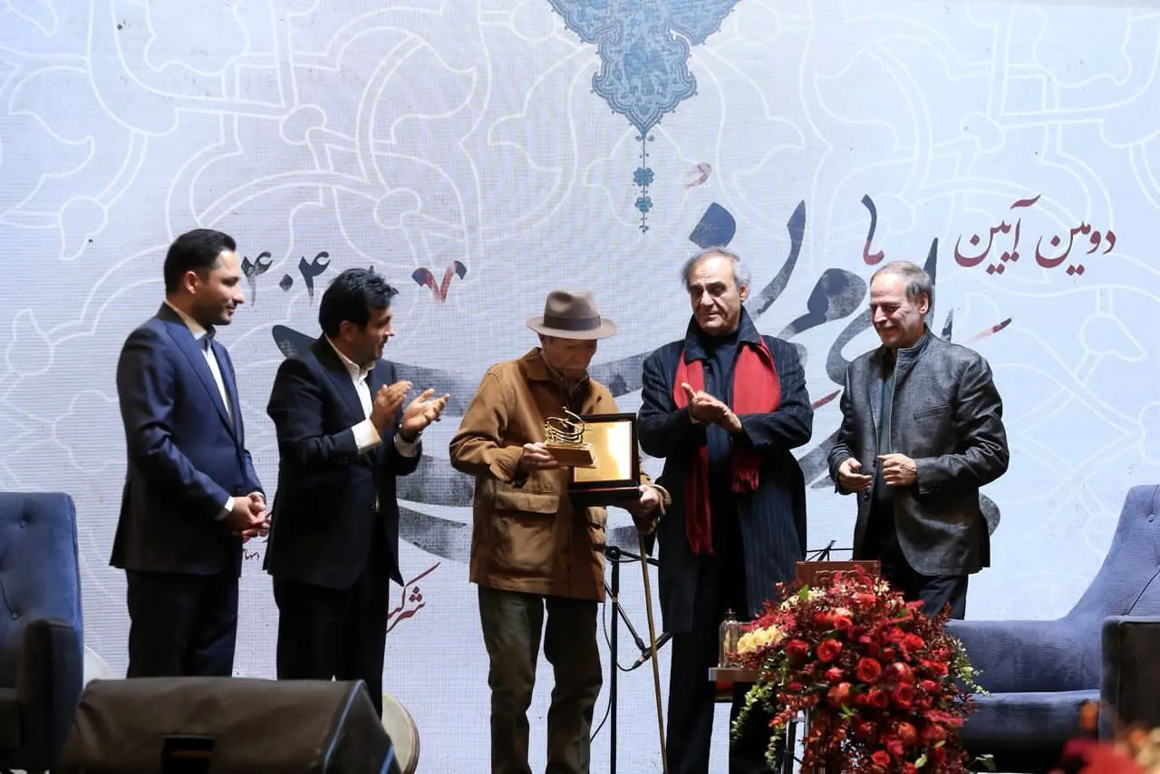 اصالت ایرانی سرمایه‌ای است که هنوز به اقتصاد و صنعت ترجمه نشده است