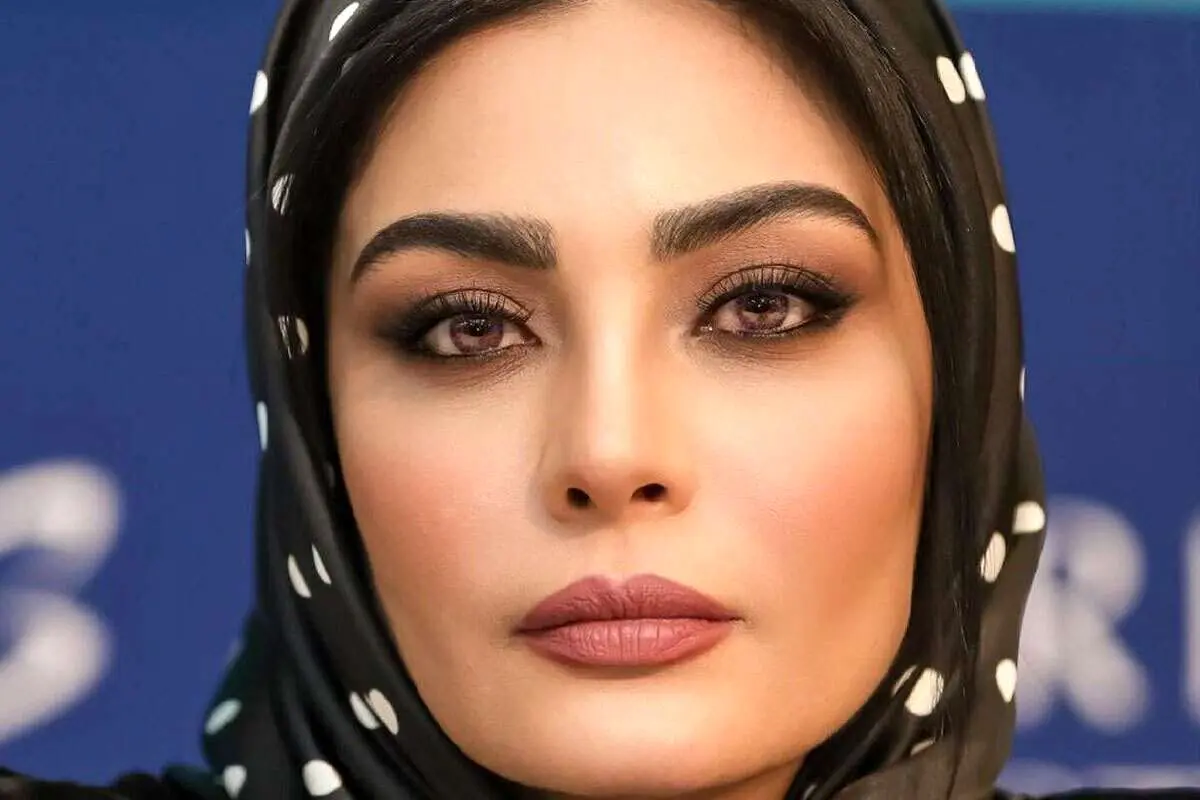 استوری خانم بازیگر با یک متنِ معنادار