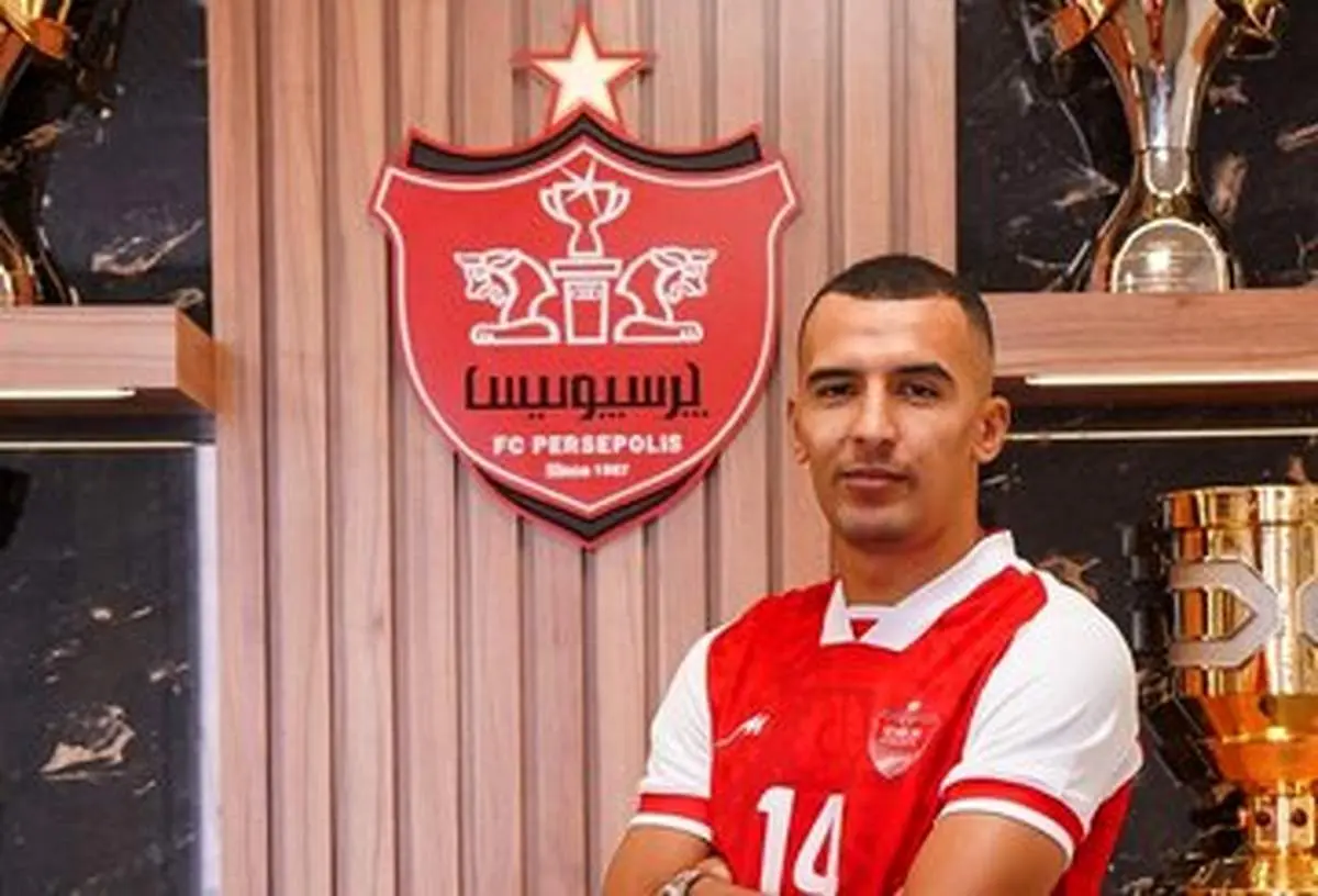 خداحافظی باهویی با هواداران پرسپولیس/ عکس