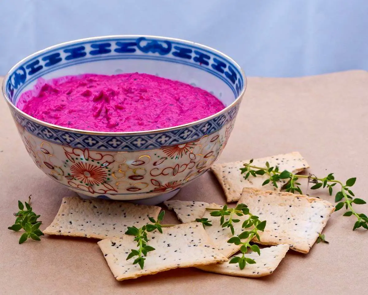 طرز تهیه بورانی لبو؛ طعم قرمز زمستان‌های ایرانی