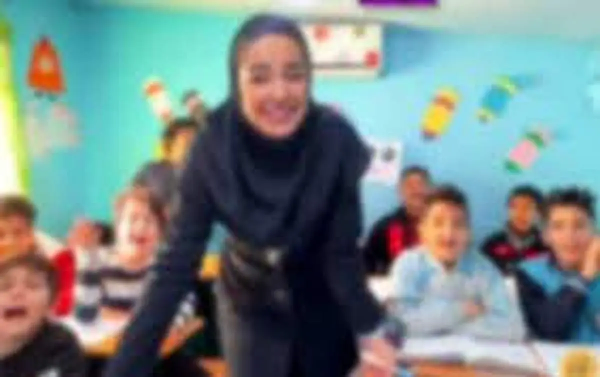 اخراج دو معلم بلاگر ؟