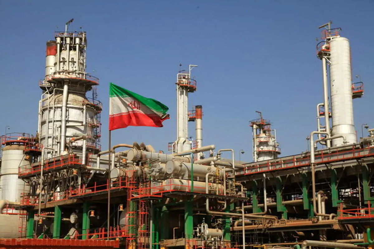 هیچکدام از تأسیسات پالایشگاه آبادان آسیب ندیده است