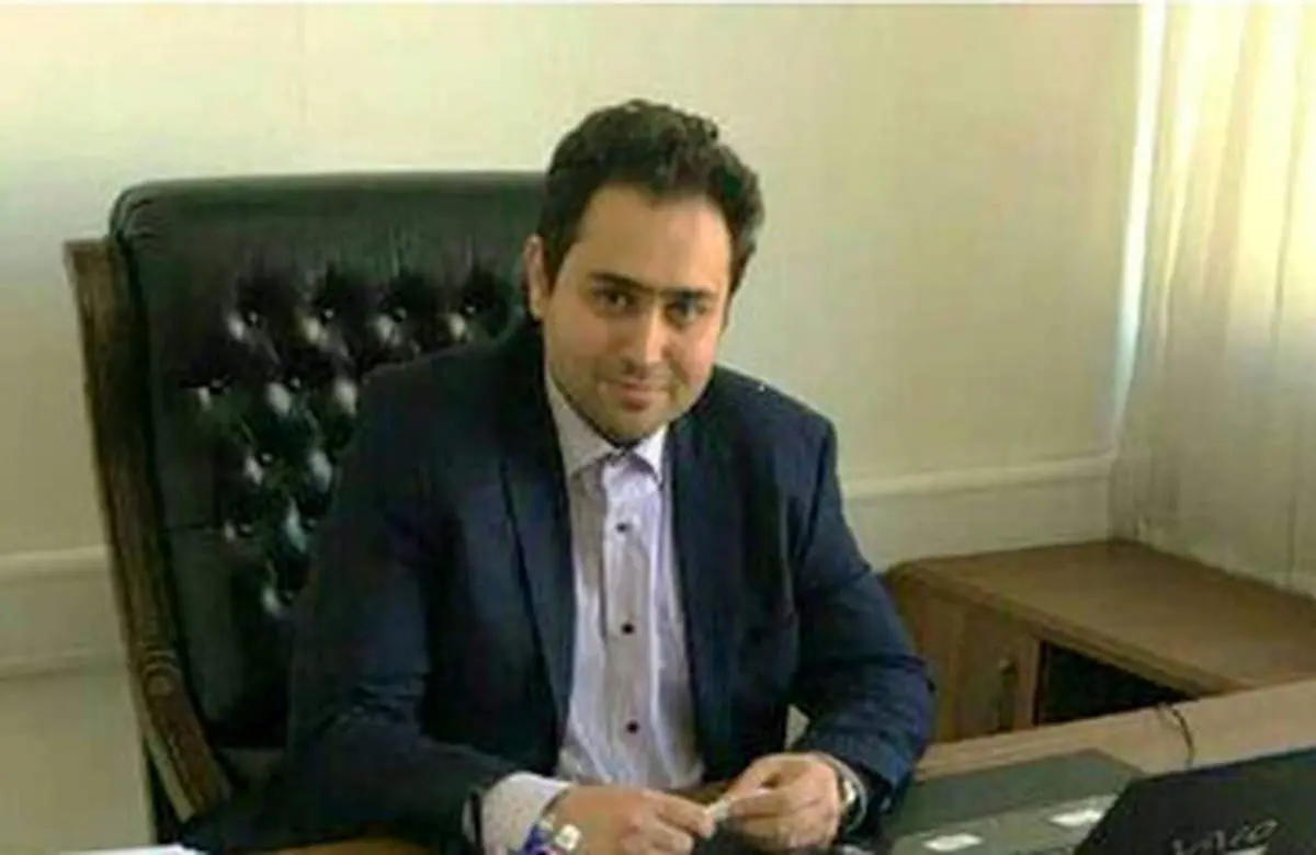 داماد آقای روحانی بودن جرم است؟