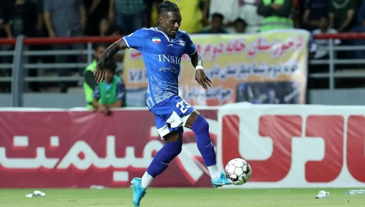 توافقات اولیه پرسپولیس با مهاجم آبی پوش لیگ برتر 