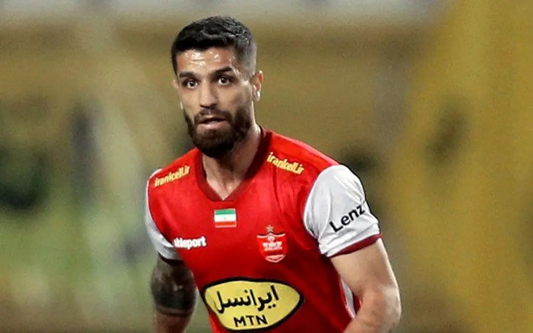 سرلک: پرسپولیس هم صعود می‌کند و هم موفق می‌شود