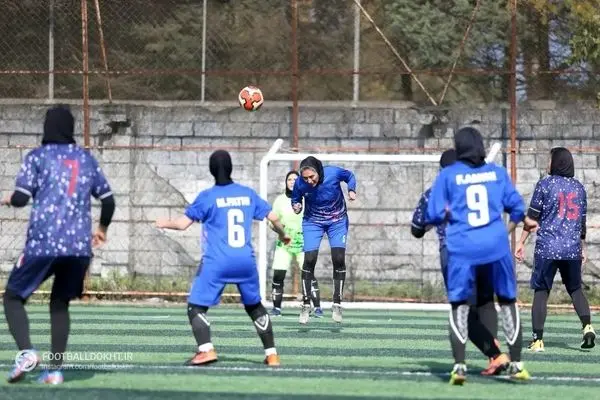  مرجانه گلچین فوتبالیست شد/ عکس

