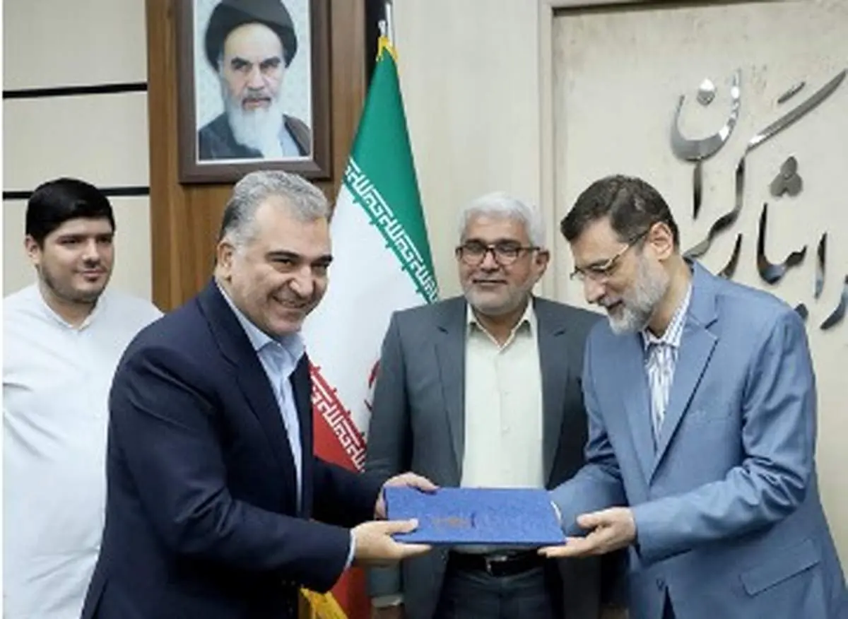 قدردانی معاون رئیس جمهور و رییس بنیادشهید از مدیرعامل و اعضای هیأتمدیره بانک دی
