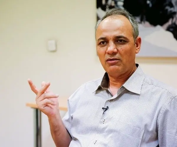 احمد زیدآبادی: درباره نفوذ پاسخگو باشید