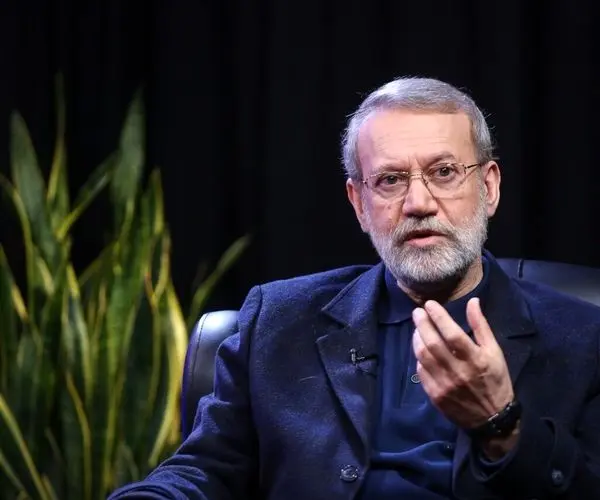 علی لاریجانی: مذاکرات واقعی را می‌پذیریم

