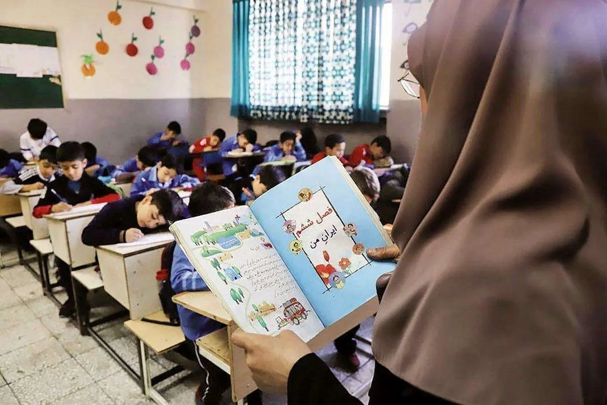 این افراد مشمول دو عیدی بزرگ دولت میشوند