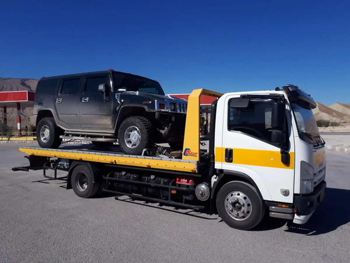 ببینید | سرقت خودرو از روی یدککش!