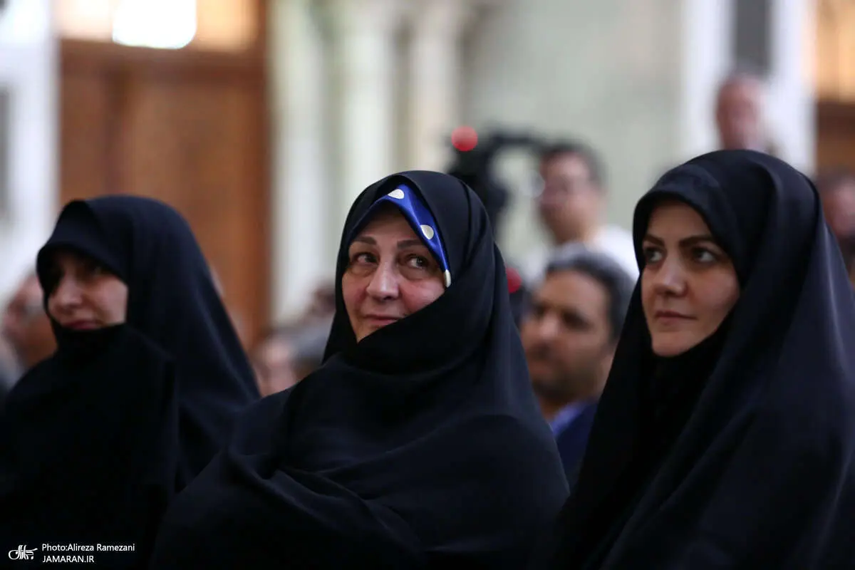 دختر پزشکیان در کنار عروس امام/ عکس