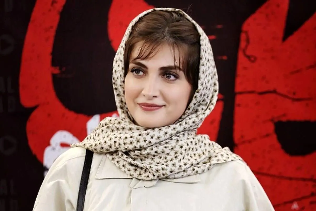 الناز ملک بازیگر سریال زخم کاری کارگردان شد الناز ملک بازیگر سریال زخم کاری کارگردان شد