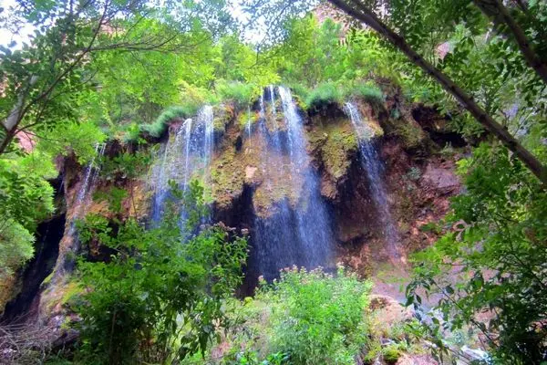آبشار اخلمد مشهد کجاست؟ راهنمای بازدید از آبشار و روستای اخلمد مشه