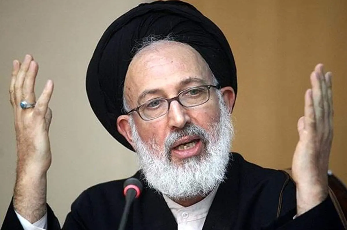هشدار آیتالله ایازی به تخریب کنندگان ظریف/ کاری نکنید باعث روسیاهی شما بشود