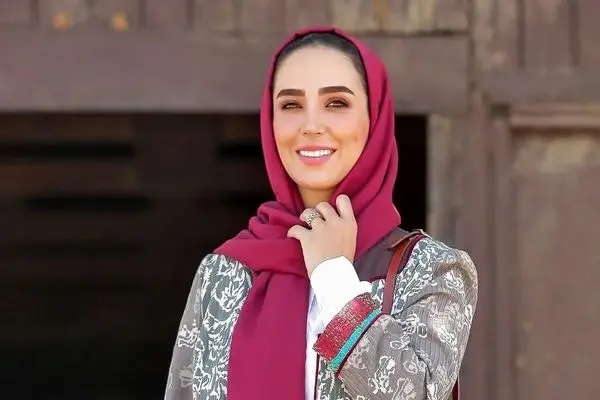 سوگل طهماسبی از برادر جوگندمی‌اش رونمایی کرد/ عکس