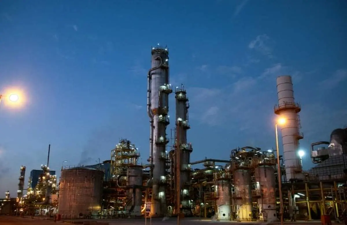 گام بلند پتروشیمی شیراز با احداث دومین واحد اسید نیتریک