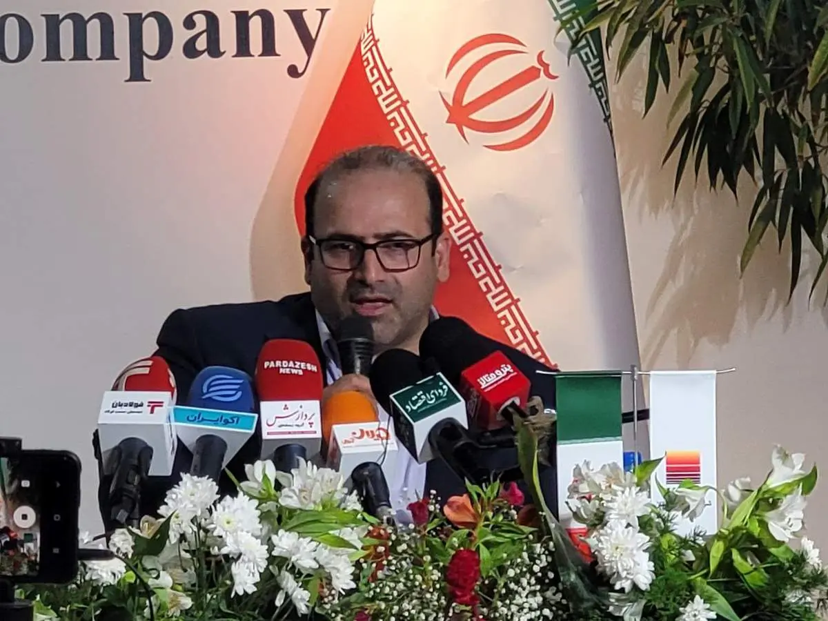 مشعلهای ریفرمر بزرگترین کارخانه مگامدول آهن اسفنجی ایران روشن شد