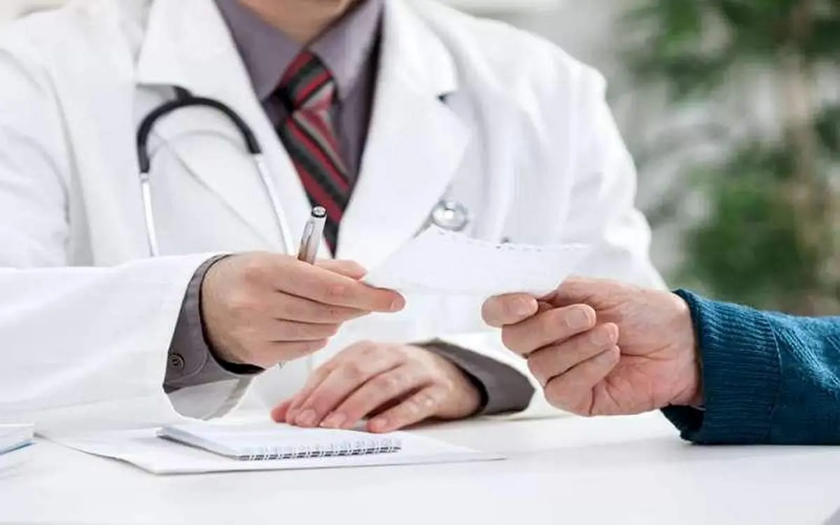 چگونه افسردگی را مهار کنیم؛ مراجعه به روانپزشک و روش‌های علمی و عملی