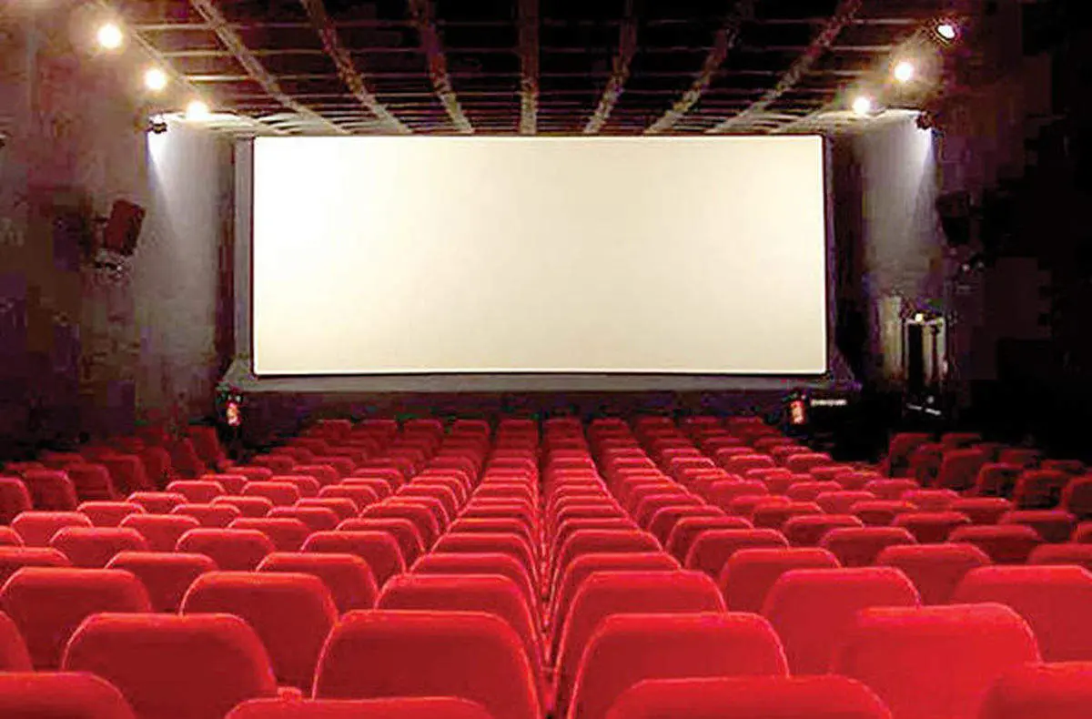 بلیط سینما گران نمیشود