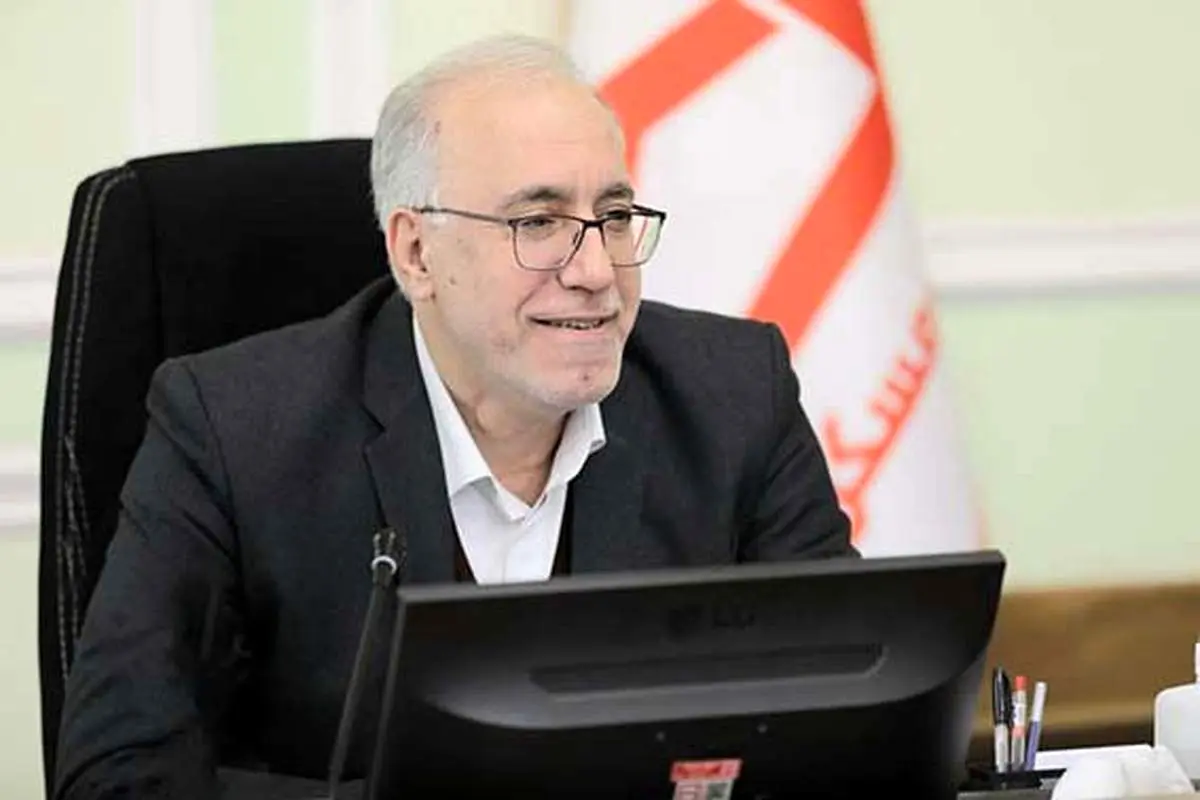 تلاش مدیرعامل بانک مسکن برای بهبود وضعیت معیشت کارکنان بانک‌های دولتی