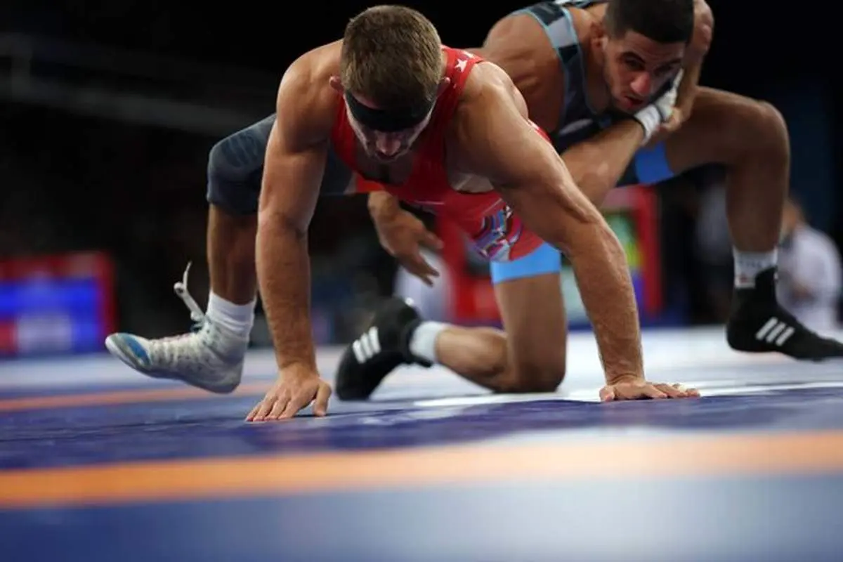 یکهتازی رحمان در پاریس/ زمان بازی نیمه نهایی