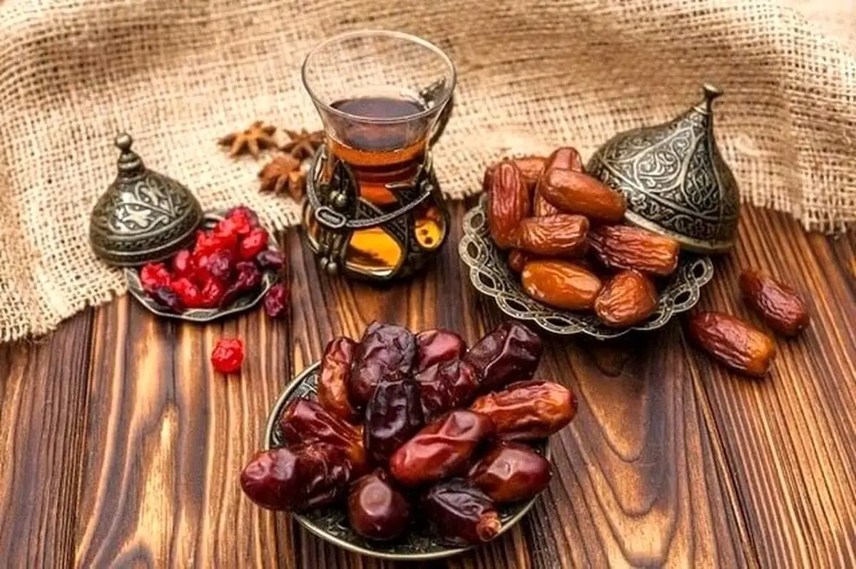 فواید بینظیر افطار با خرما و چای در ماه مبارک رمضان