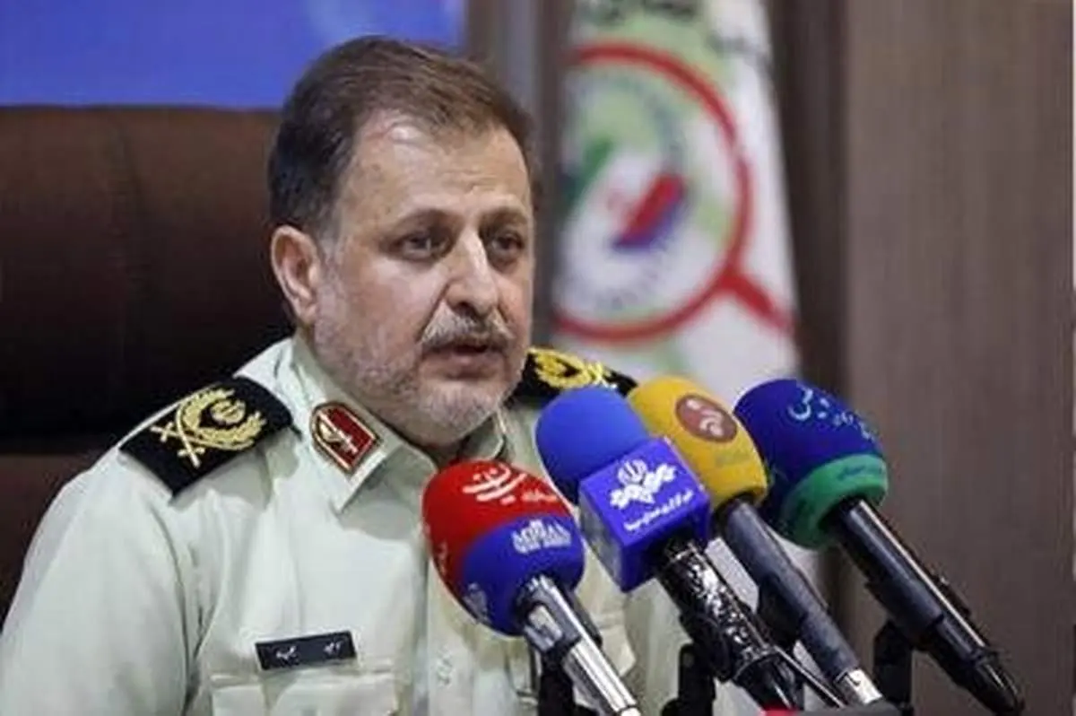 شناسایی ۱۰۰۰ قلم ابزار تقلب در کنکور توسط پلیس فتا/ از قلم میکرو ارسال کننده پیام تا ریز تراشه الکترونیکی

