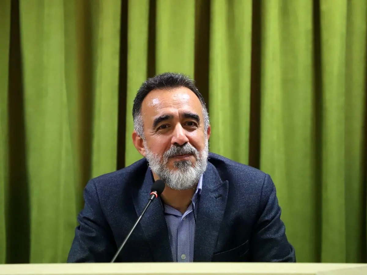 کاظم نظری استعفا کرد