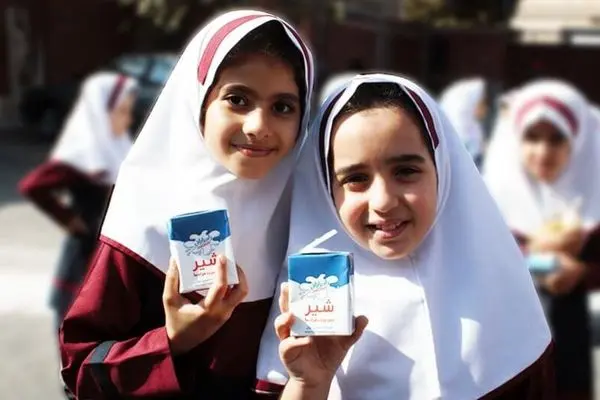 توزیع شیر در مدارس به مشکل جدید برخورد