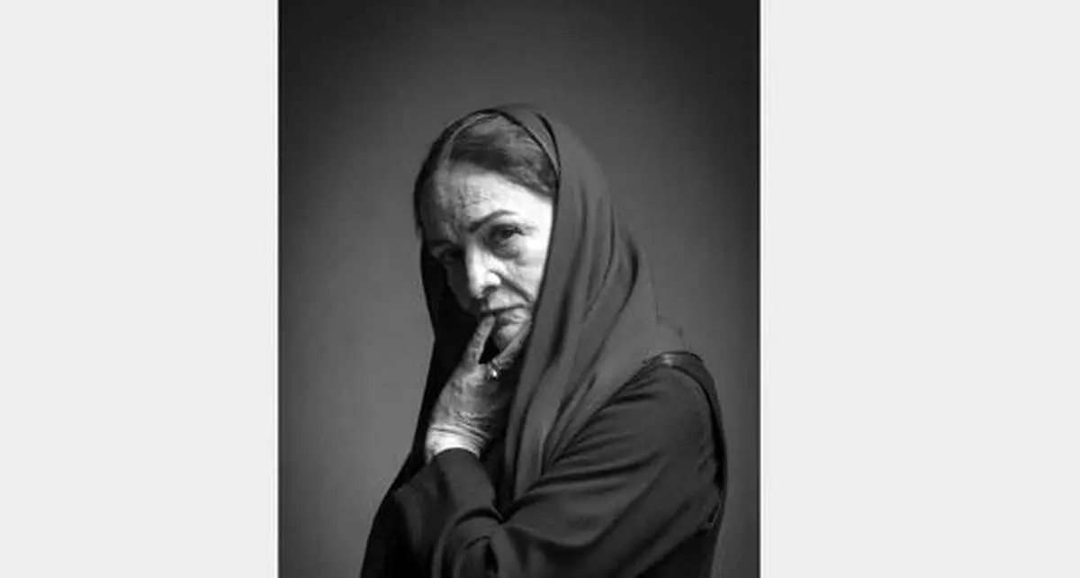 گلاب آدینه دوباره بازی میکند