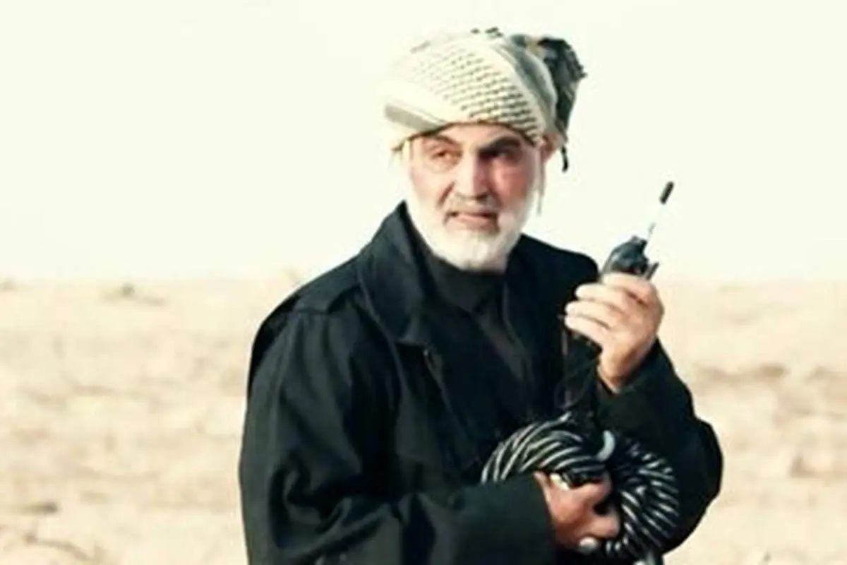 عکس سردار سلیمانی در منزل فرمانده روسی