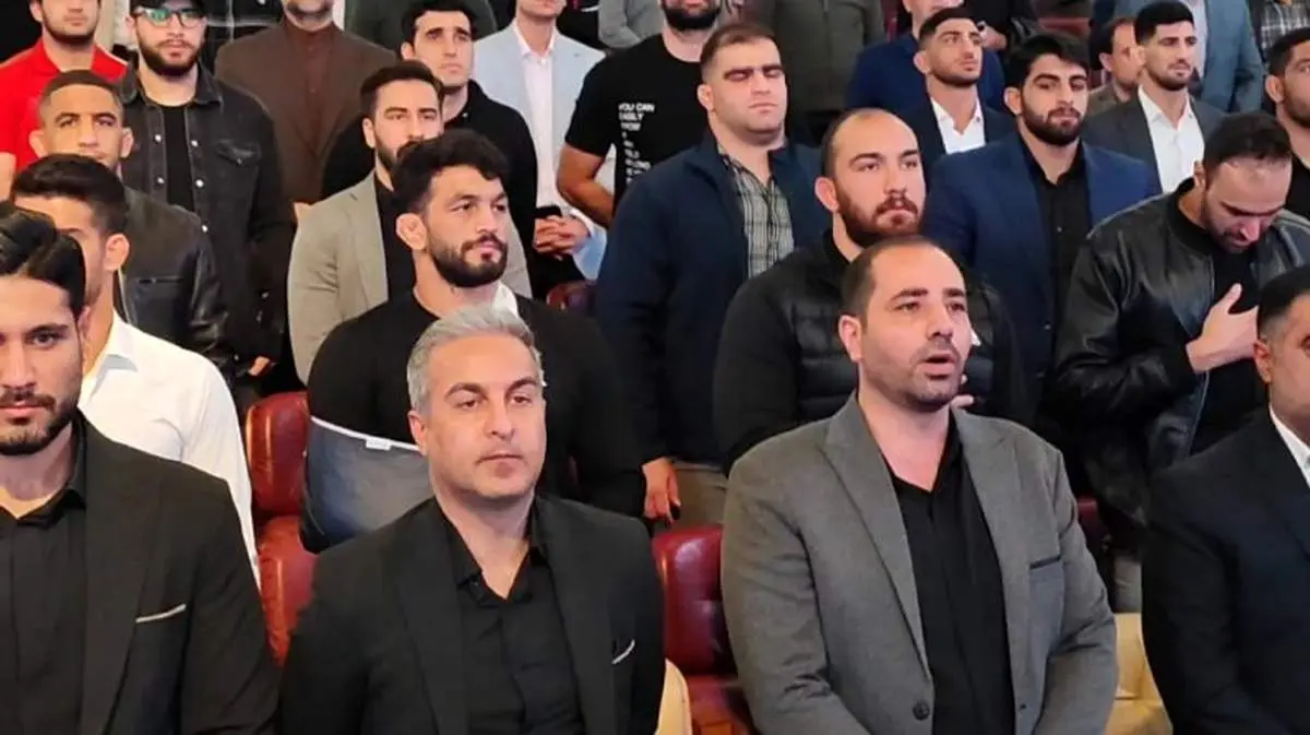 حسن یزدانی با وضعیت خاص در برج میلاد