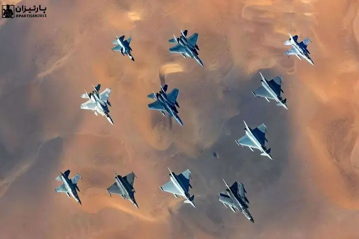 تقابل جنگنده‌ها بر فراز آسمان منطقه