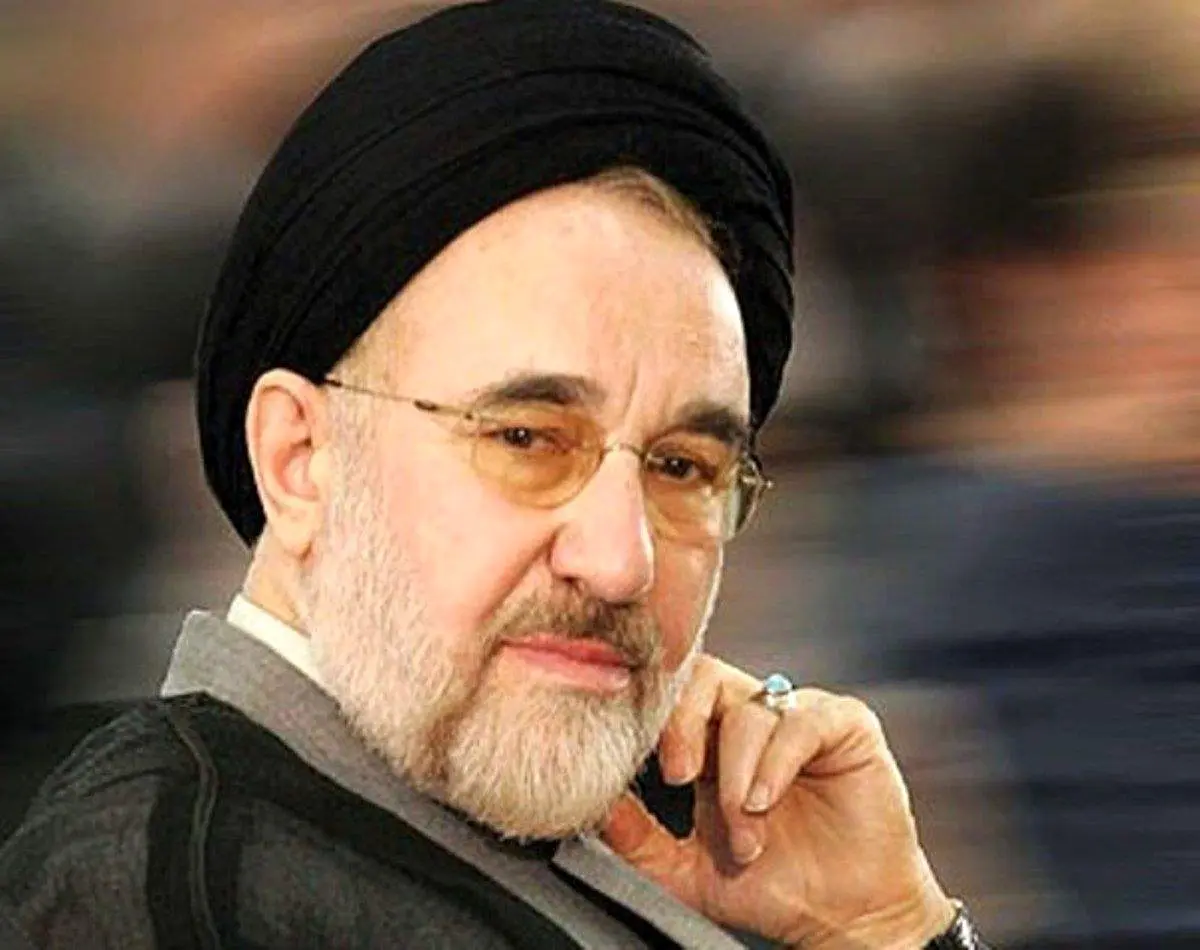 ببینید | یکی از بستگان رئیسی: خاتمی مرتد است!