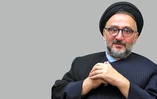 اعتراض ابطحی به سخنان نامتعارف مجری مرد شبکه افق